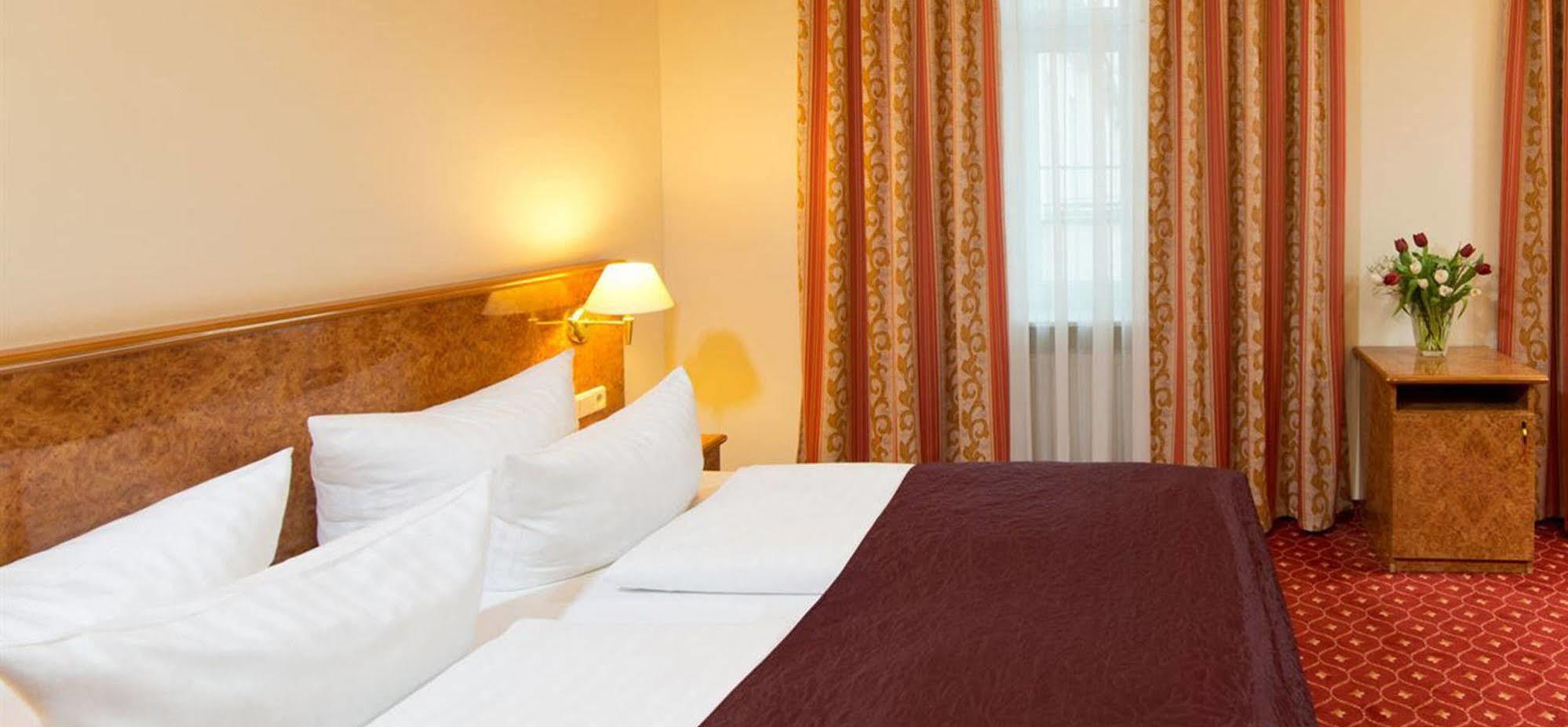 Hotel & Apartments Zarenhof Berlin Mitte Dış mekan fotoğraf
