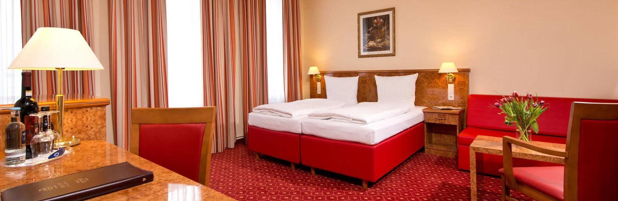 Hotel & Apartments Zarenhof Berlin Mitte Dış mekan fotoğraf