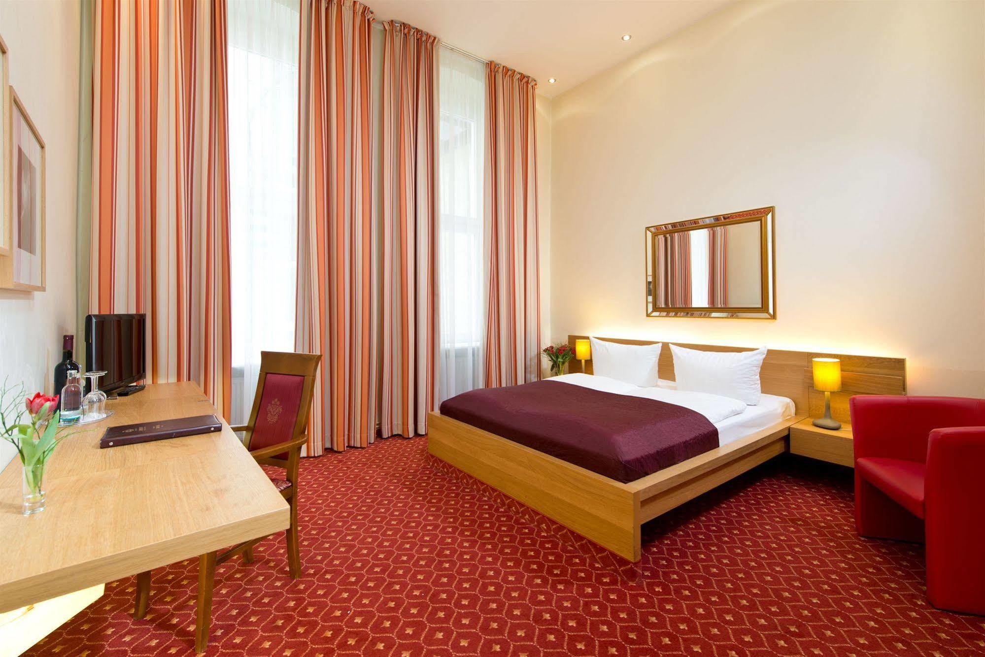 Hotel & Apartments Zarenhof Berlin Mitte Dış mekan fotoğraf